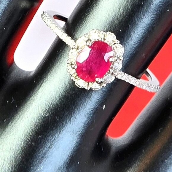 925 Sterling Silver Set, Ring & Earrings with Natural Ruby & NATURAL 52 DIAMONDS - Picture 9 of 14